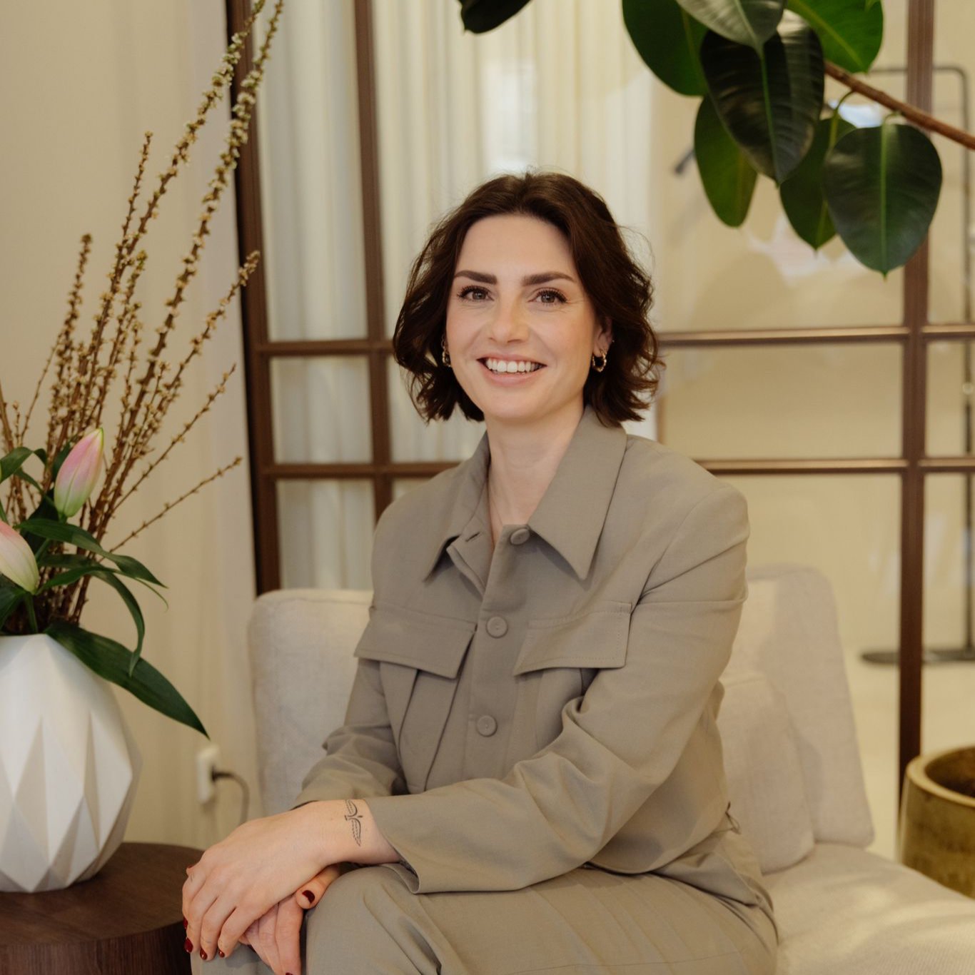 Madelon about us page