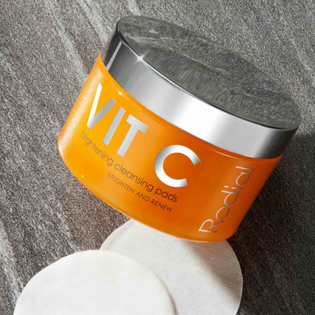 Rodial Vitamin C Brightening Cleansing Pads - 50 pads - Rooby