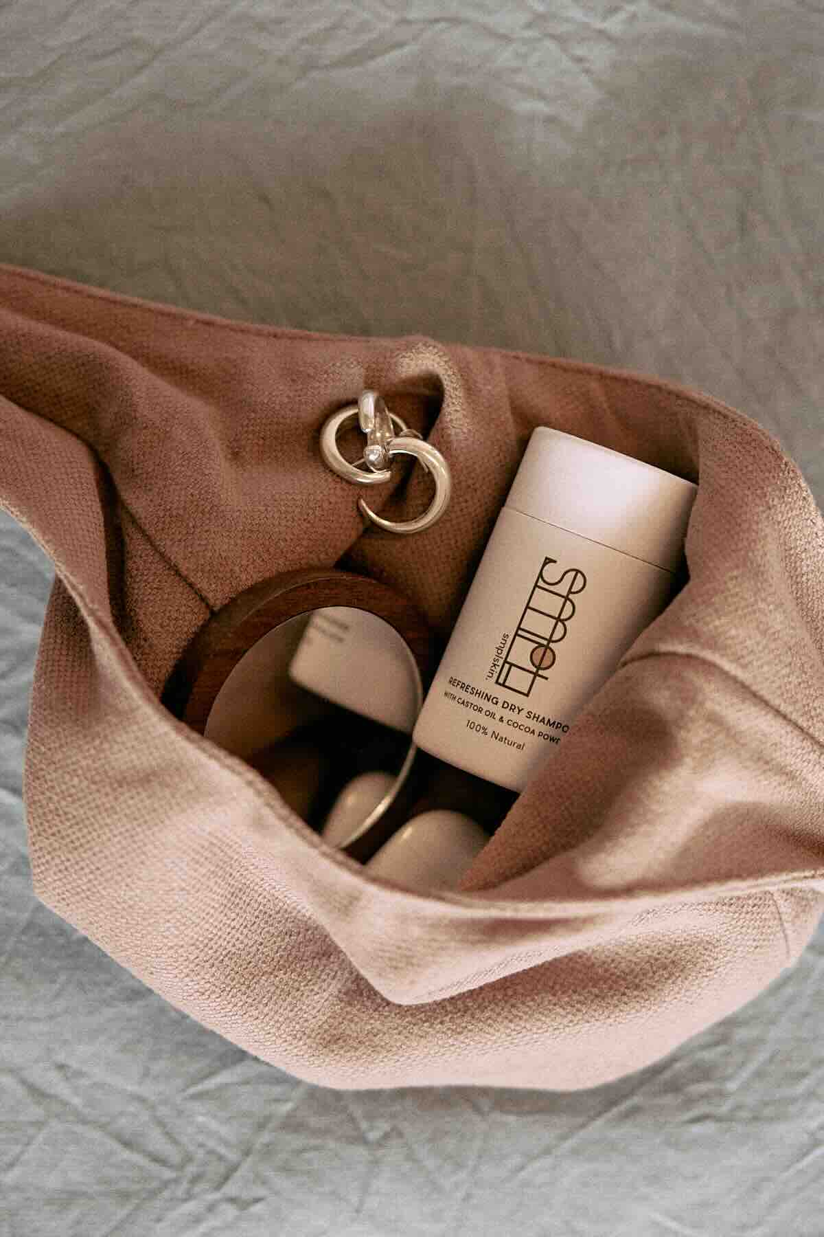 SMPL Refreshing Dry Shampoo - Rooby